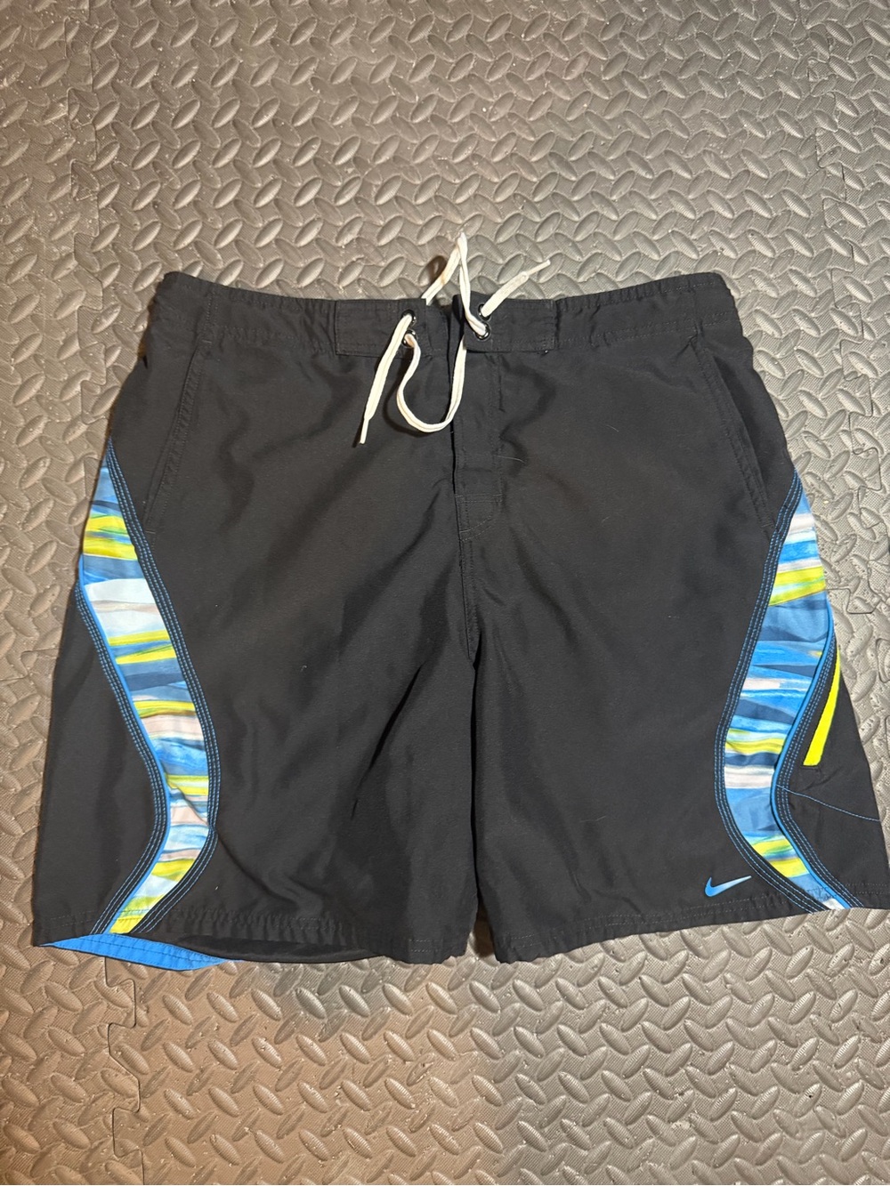 Y2K Nike Men’s Black Swim Trunks with Blue Accent
